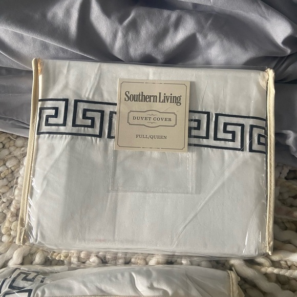 NWT Southern Living Full/Queen White Duvet Cover - Picture 4 of 4